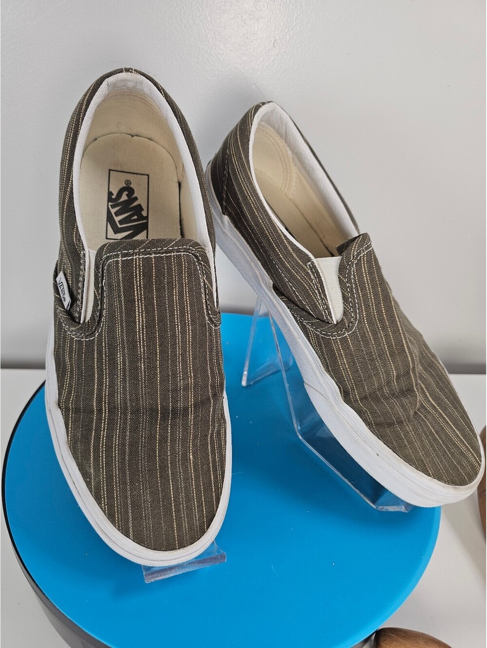 Vans Slip-On Canvas Shoes in Olive with Pinstripes, Size 11